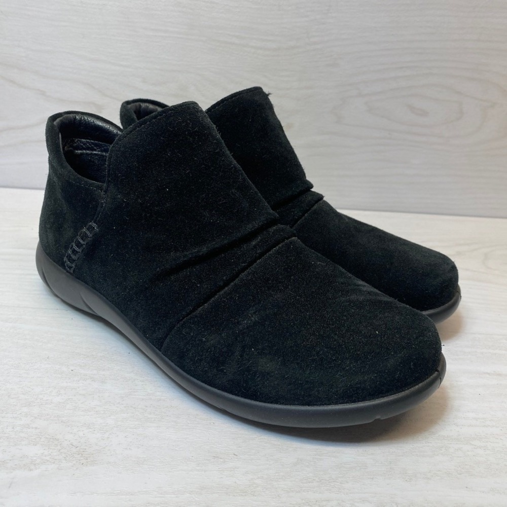 Hotter Womens 8.5 Ankle Boots Pixie Ruched Black Suede Side Zip Comfort Walking